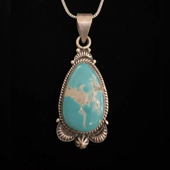 Sterling Silver Teardrop Native American kingman Turquoise Pendant Necklace - Picture 5 of 5